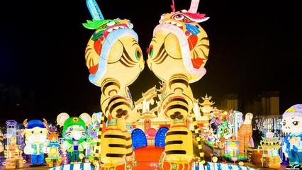 彩灯耀世界 匠心传故事——四川自贡彩灯以光影艺术谱写“一带一路”文化新篇